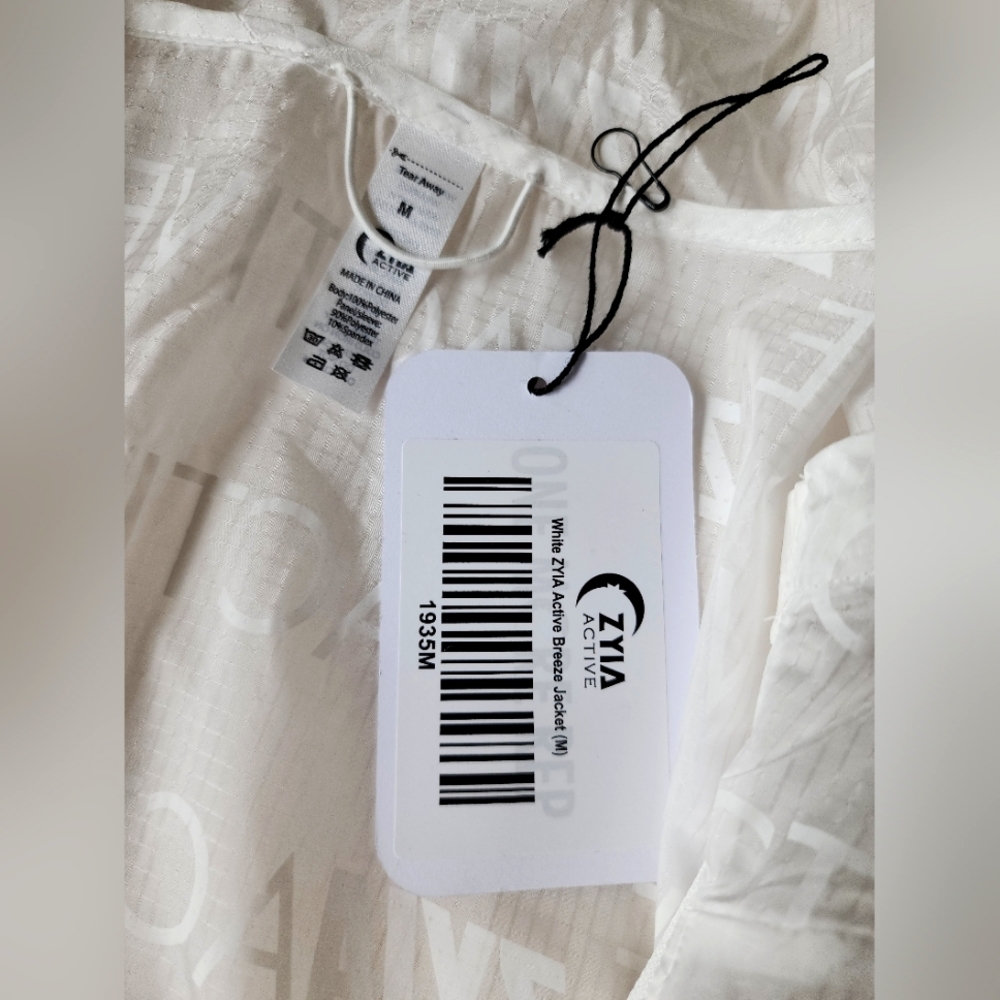 ZYIA Active Breeze jacket